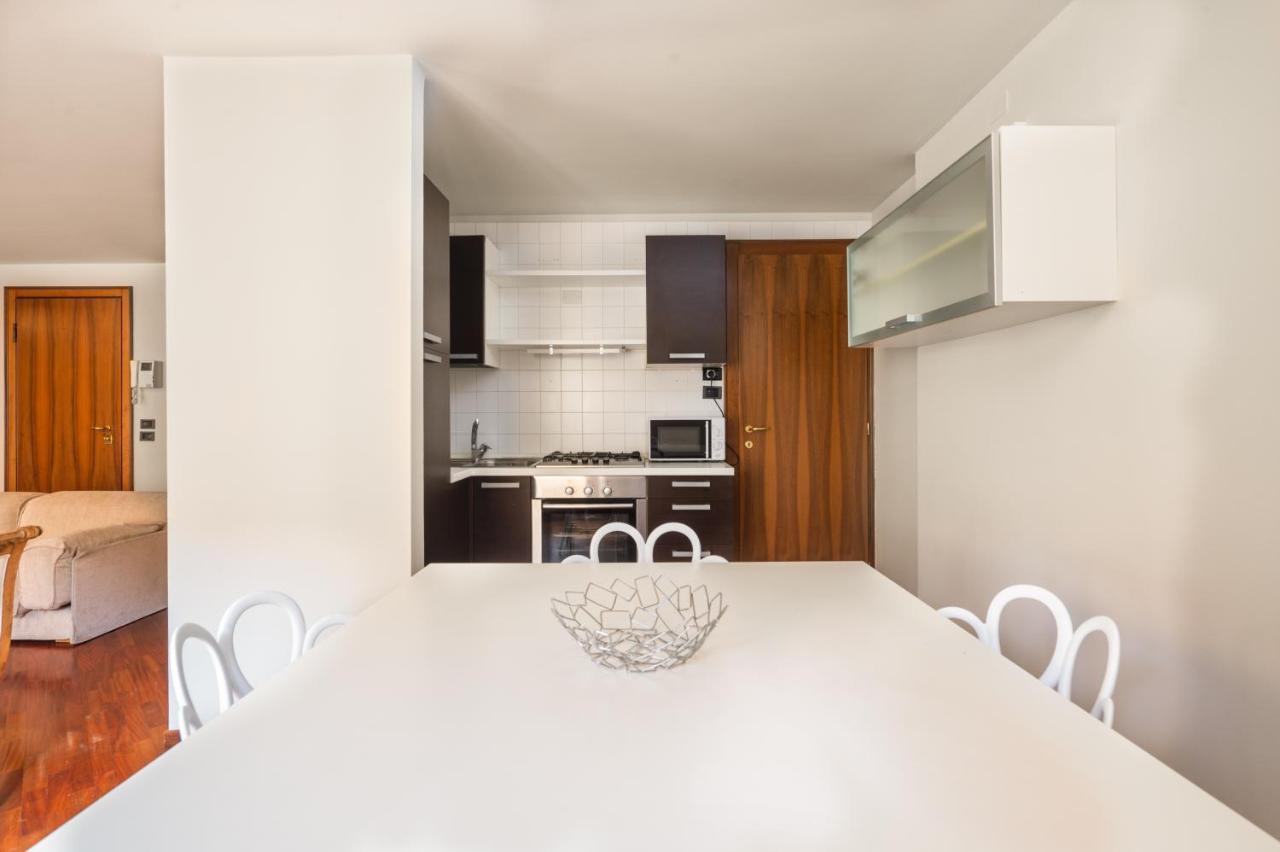 Cozy 2 Bedroom In The Heart Of Verona Ngoại thất bức ảnh