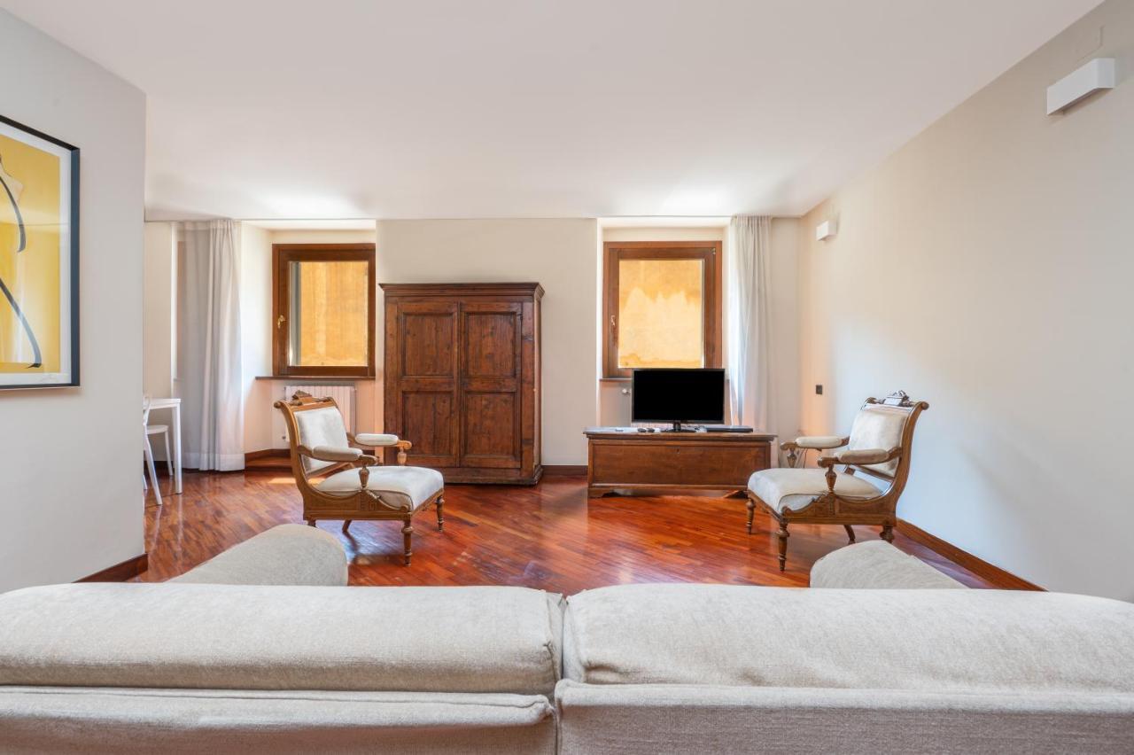 Cozy 2 Bedroom In The Heart Of Verona Ngoại thất bức ảnh