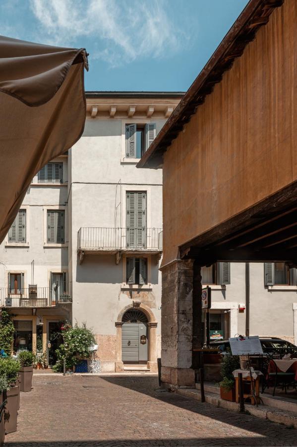 Cozy 2 Bedroom In The Heart Of Verona Ngoại thất bức ảnh